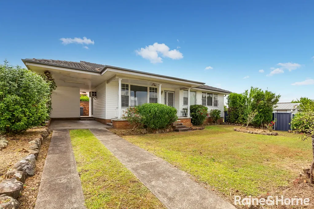 40 Earl Street, Holmesville, NSW 2286
