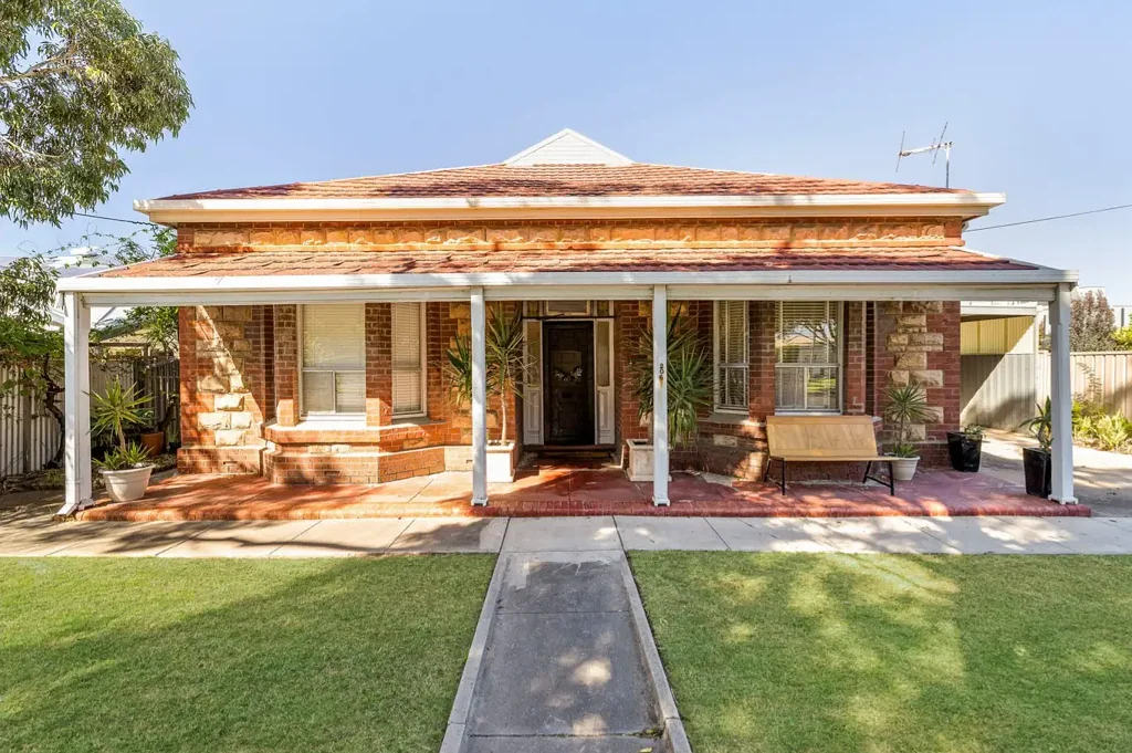 Spacious Four Bedroom Home in Plympton