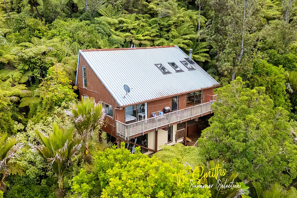 207 Shaw Road, Titirangi, Waitakere City, Auckland