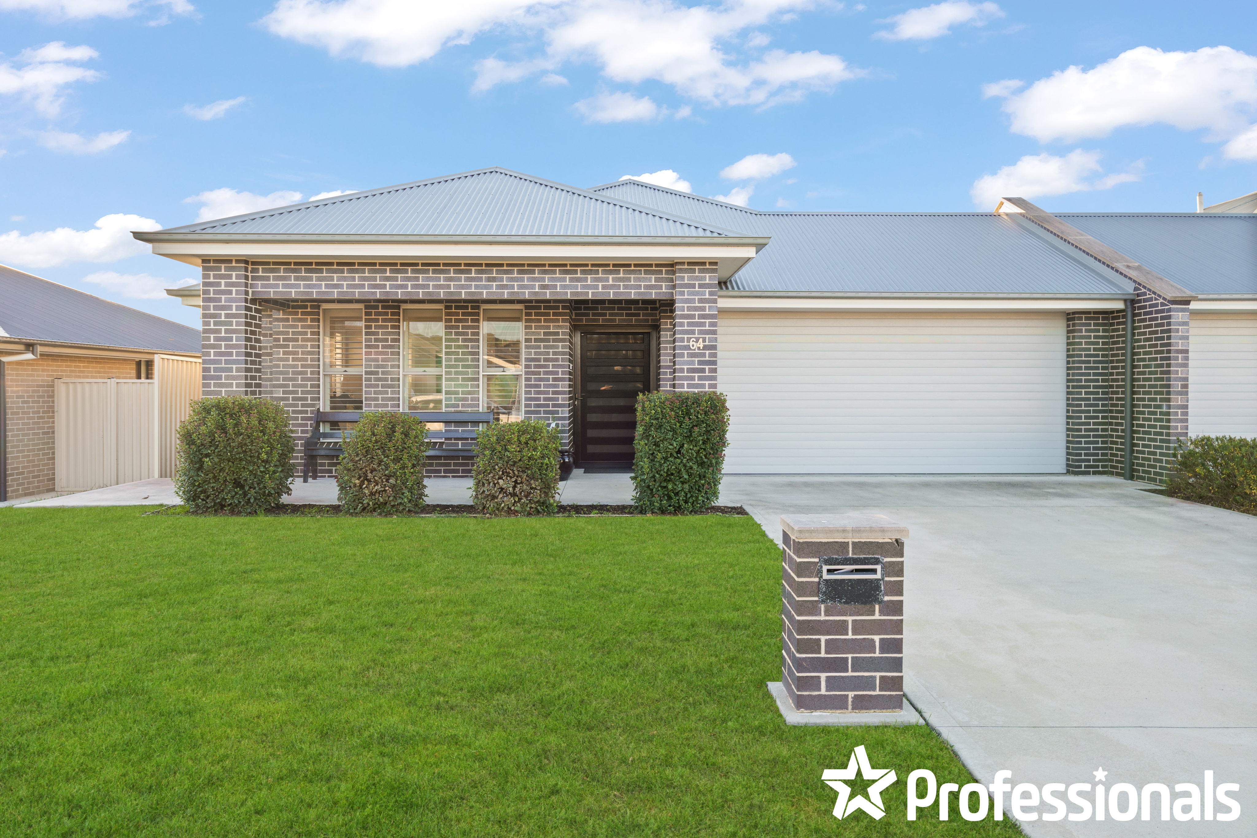 64 EMERALD DR, KELSO NSW 2795, 0房, 0浴, House