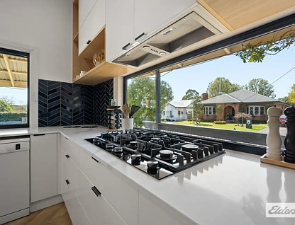 7 Chapman Street, Wodonga, VIC 3690, 4 Kuwarto, 2 Banyo, House