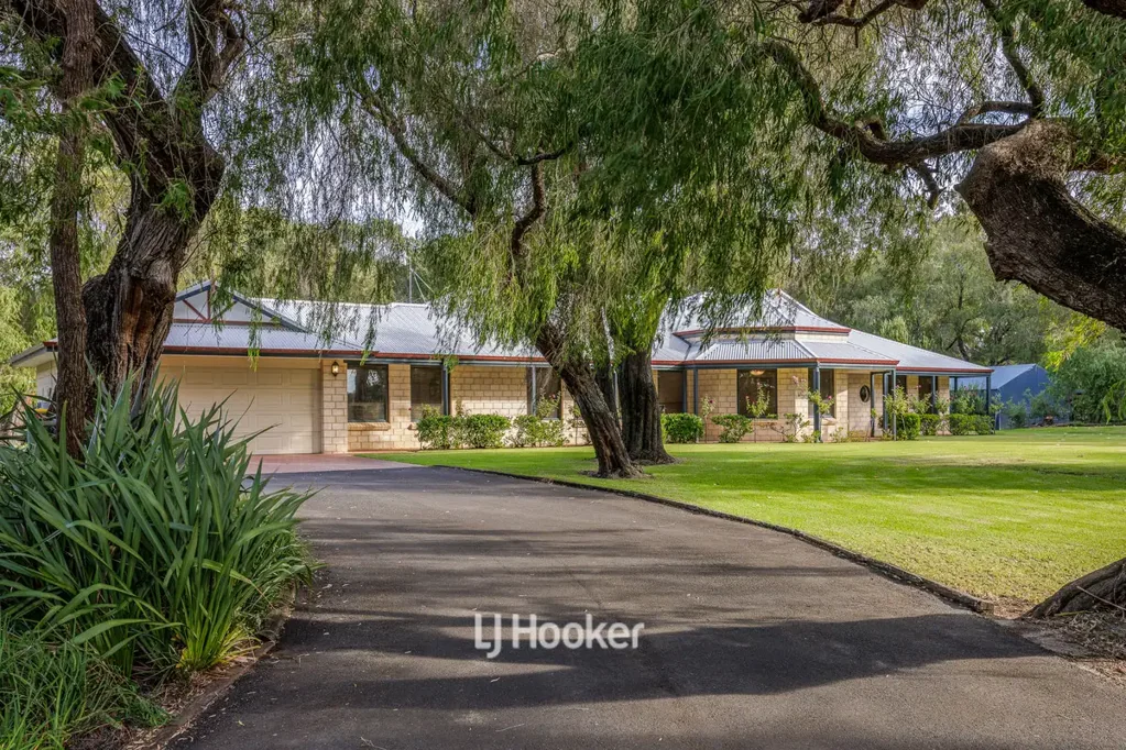 257 Harold Douglas Drive, Dardanup West, WA 6236