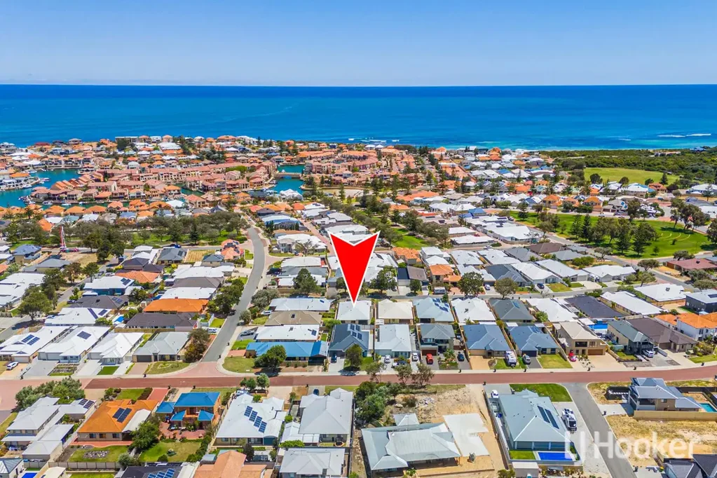 Wannanup 4બેડરૂમ 2013 Built Coastal Home On Established Street