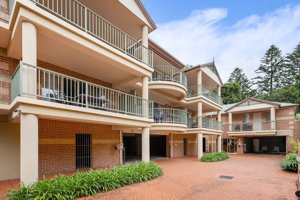 Kiama 3Zimmer A Conveniently Located TOP FLOOR Investment Apartment- Resort Style Complex.