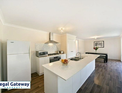 17 Neilson Street, Hammond Park, South West Perth, 4 कमरे, 2 बाथरूम, House
