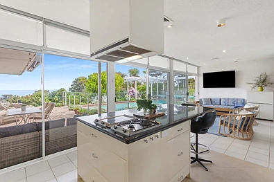 Kitchen - 38 Jacksons Road, Mount Eliza, VIC 3930