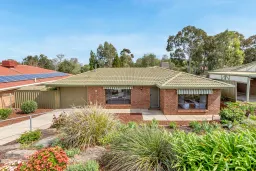 2 Lark Court, Wynn Vale