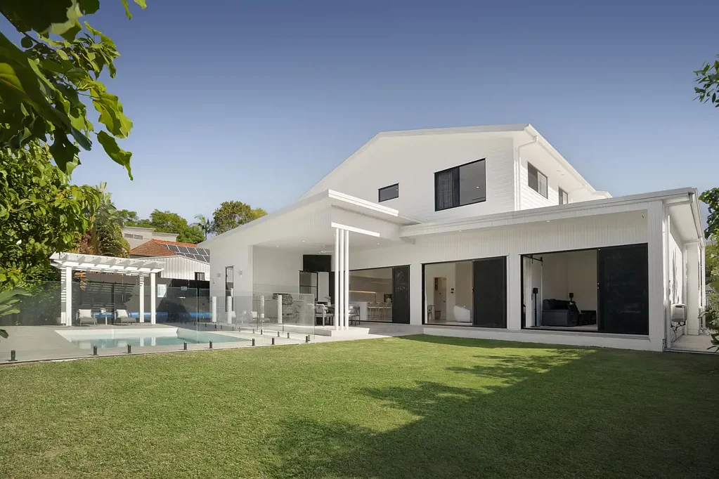 Tarragindi 5Phòng ngủ Light-filled luxury for modern families