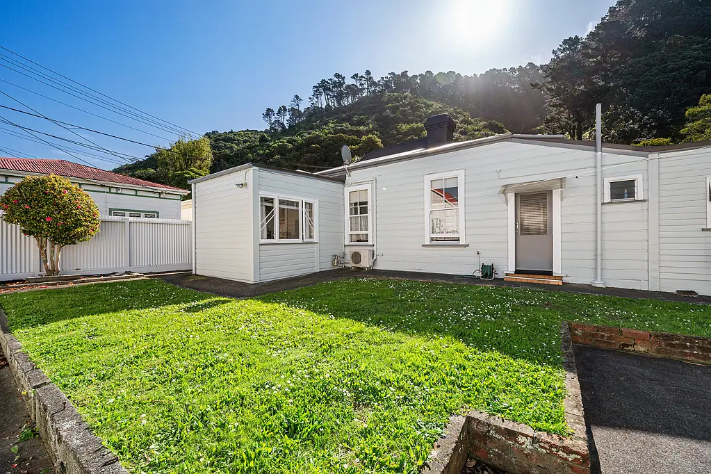 18-20 Poplar Grove, Thorndon, Wellington