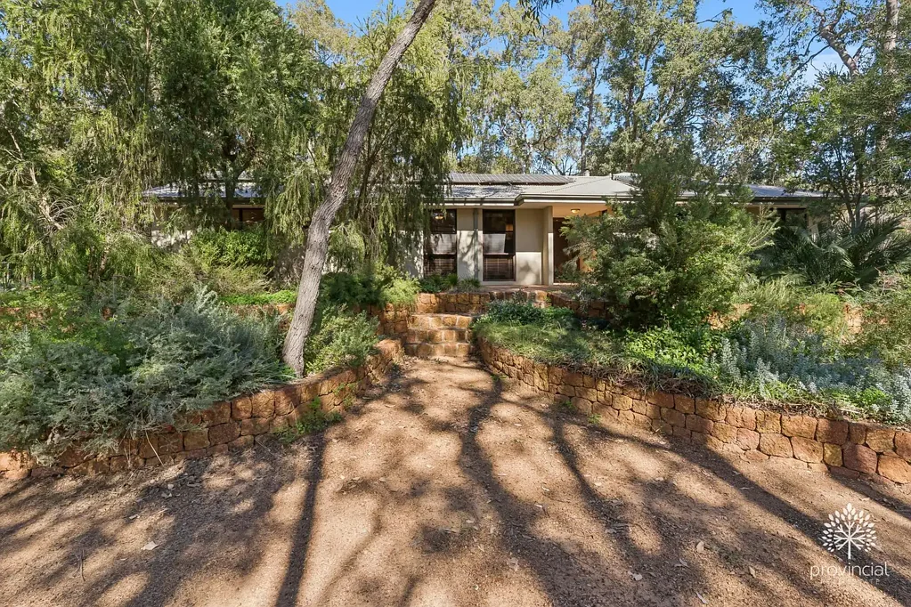 Kalamunda 4房  UNDER OFFER