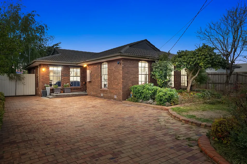 12 Tunbridge Crescent, Lalor, VIC 3075