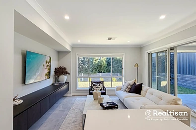 地址保密, Box Hill, NSW 2765, 5房, 3浴, House