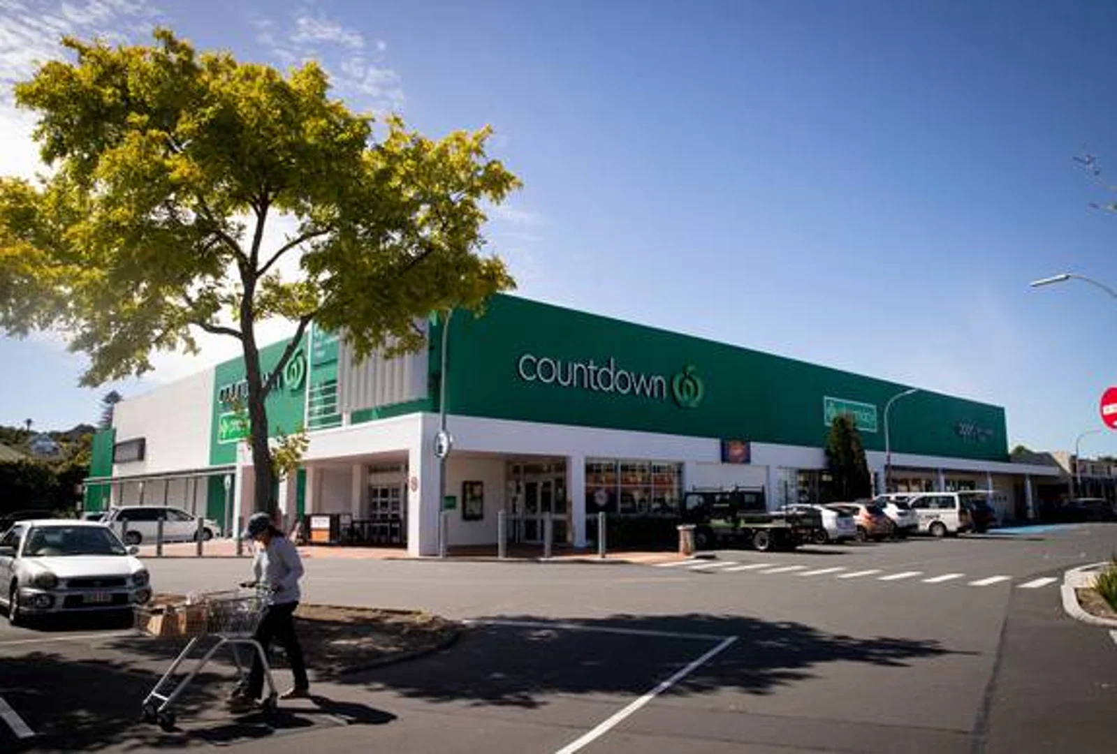 涉疫地点名单更新，Dominion Rd Countdown超市上榜