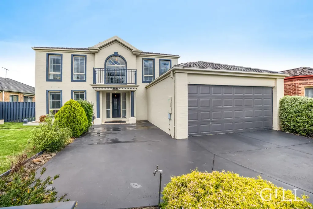 9 Bounty Way, Berwick, VIC 3806