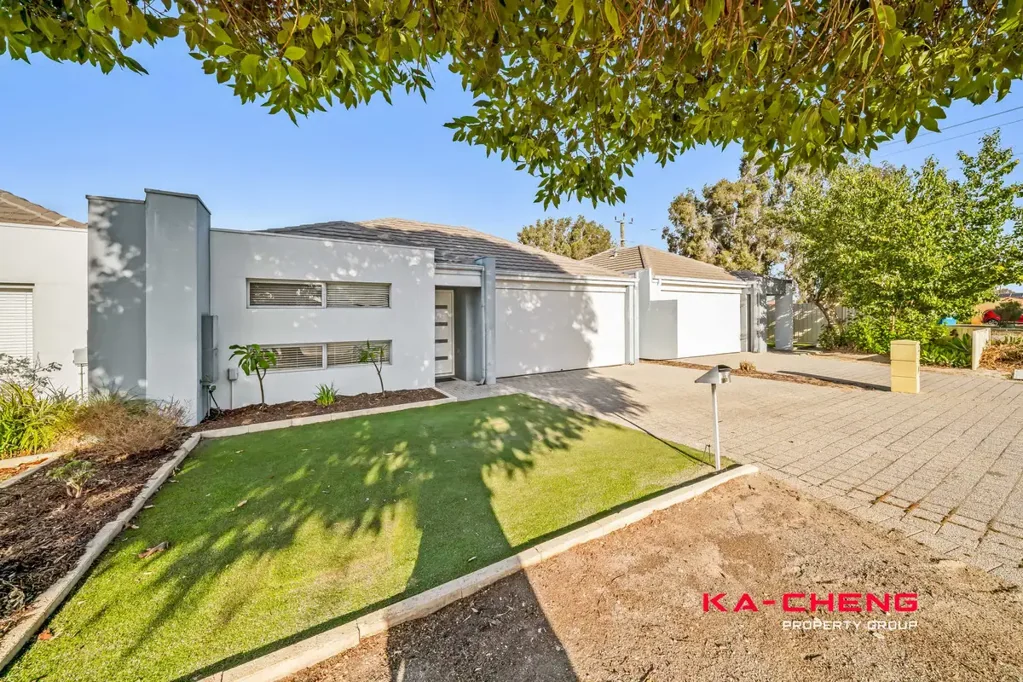 2B Solas Road, Morley, WA 6062
