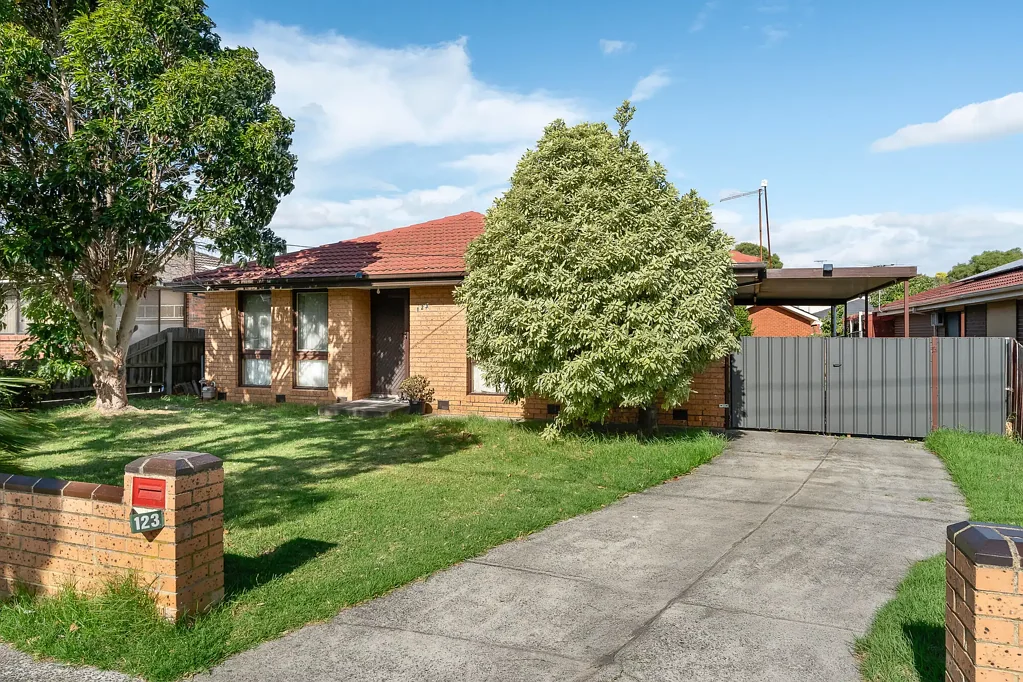 123 Springs Road, Clayton South, VIC 3169