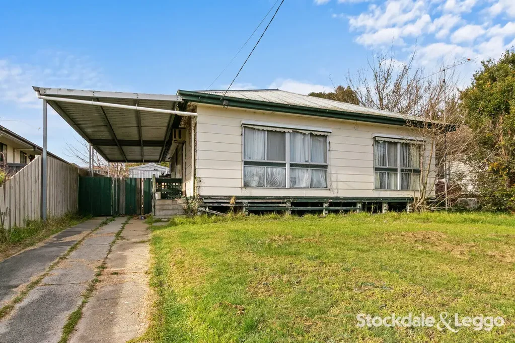 Morwell 4 Bedroom Ripe for Renovation!