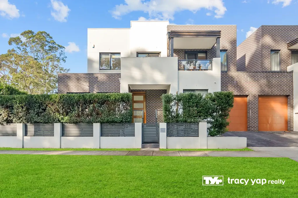 20A Milham Avenue, Eastwood, NSW 2122