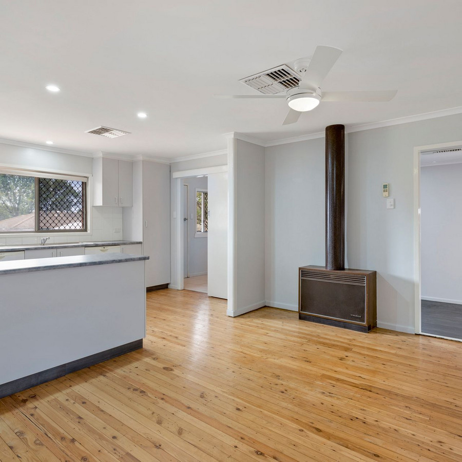 4 CHALLENOR ST, ROCKVILLE QLD 4350, 0房, 0浴, House