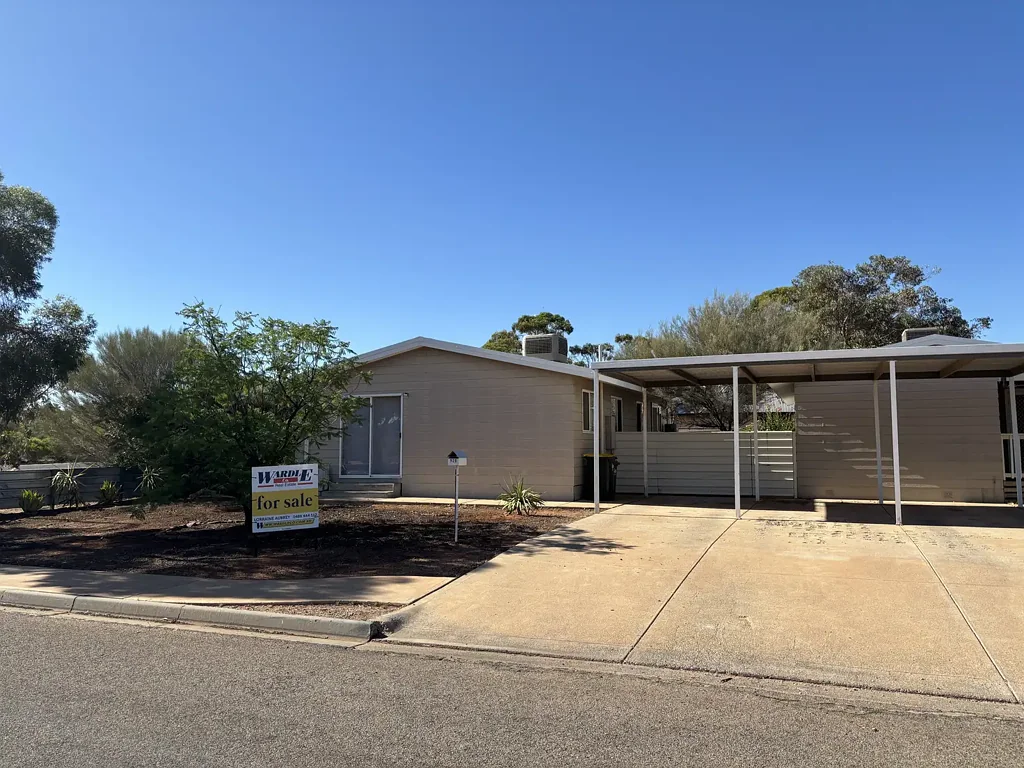 92a 92b Axehead Road, Roxby Downs, SA 5725