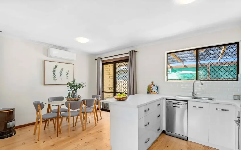 2/135A Railway Terrace, Largs North, SA 5016