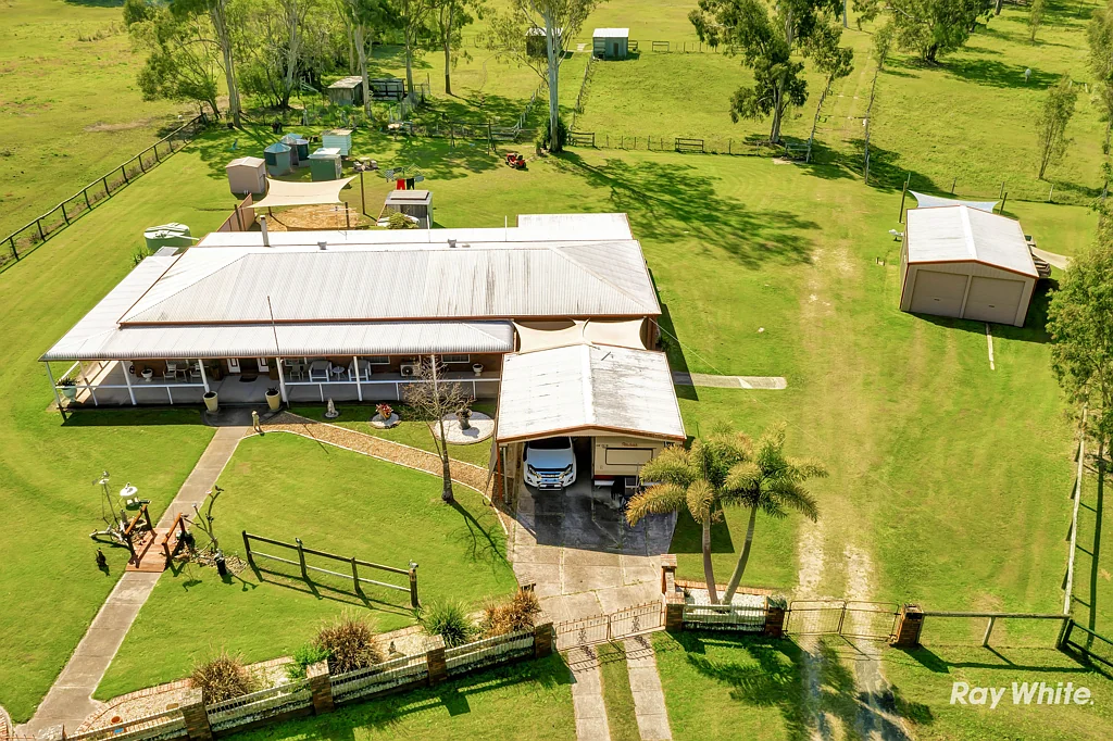 48-52 Country Court, Park Ridge, QLD 4125