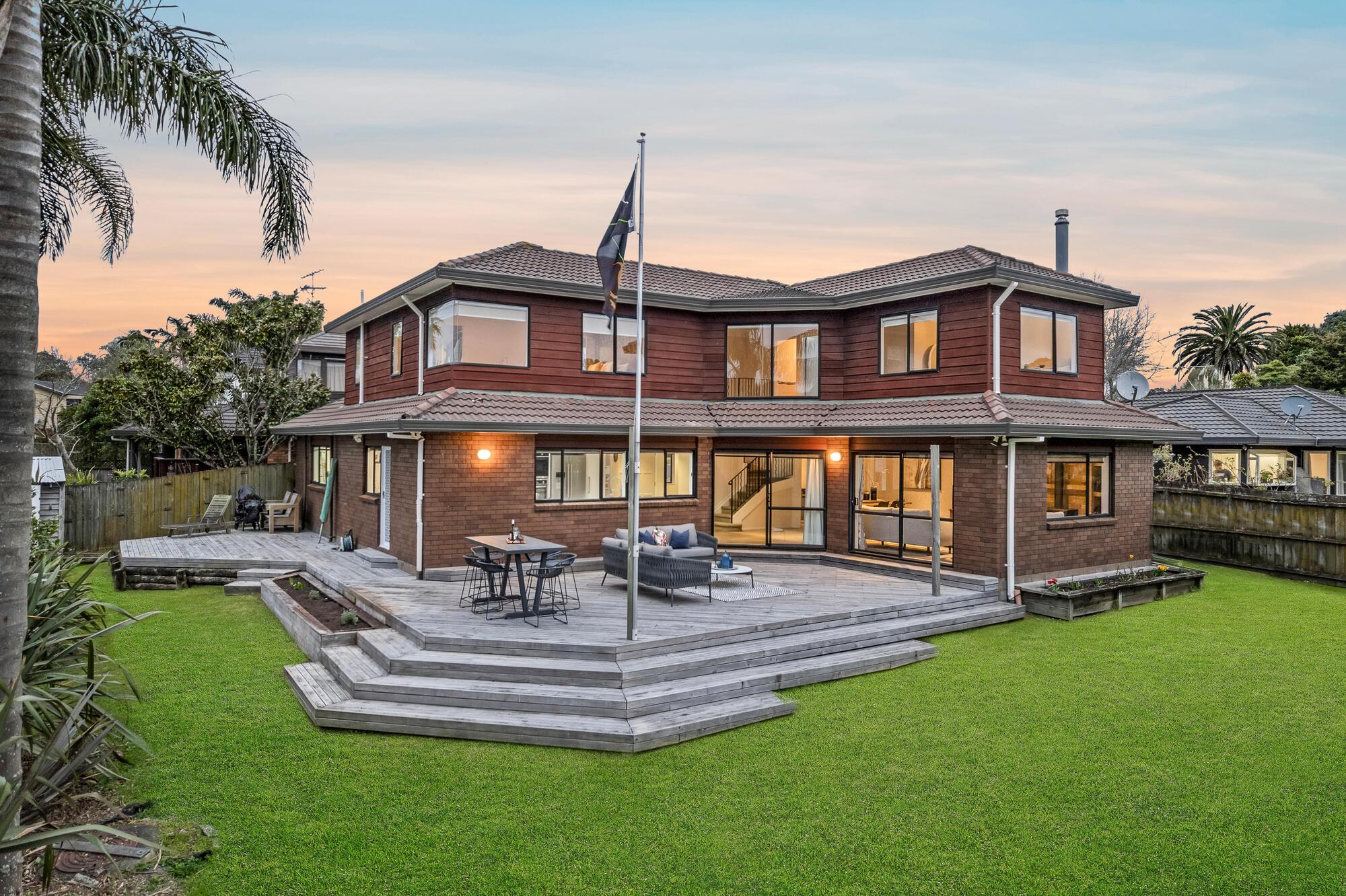 12 Lochend Place, Highland Park