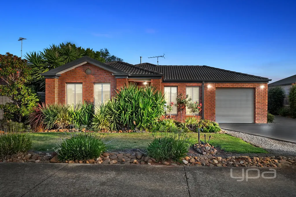 1/6 Conn Court, Darley, VIC 3340