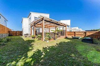 16 Whakanoho Road, Westgate, Waitakere City