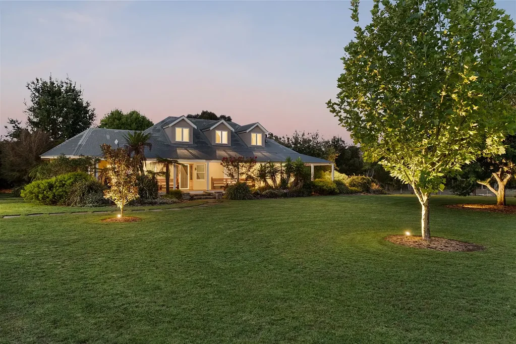 3 Davys Lane, Wingello, NSW 2579