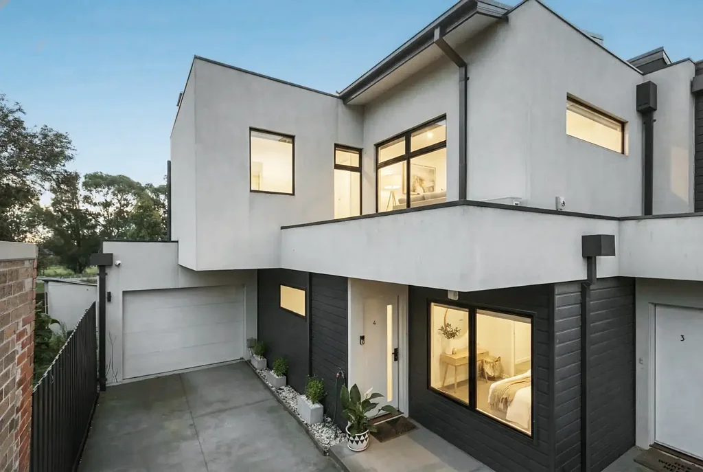 4/51 Cypress Avenue, Brooklyn, VIC 3012