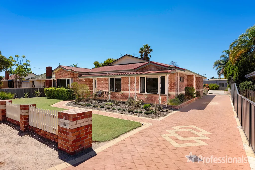 34 Charles Street, Bluff Point, WA 6530