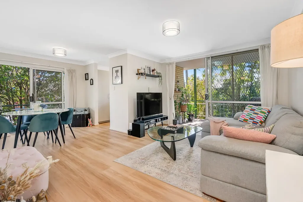 St Lucia 2બેડરૂમ Ground Floor Apartment Offering Lifestyle, Convenience & Investment Potential