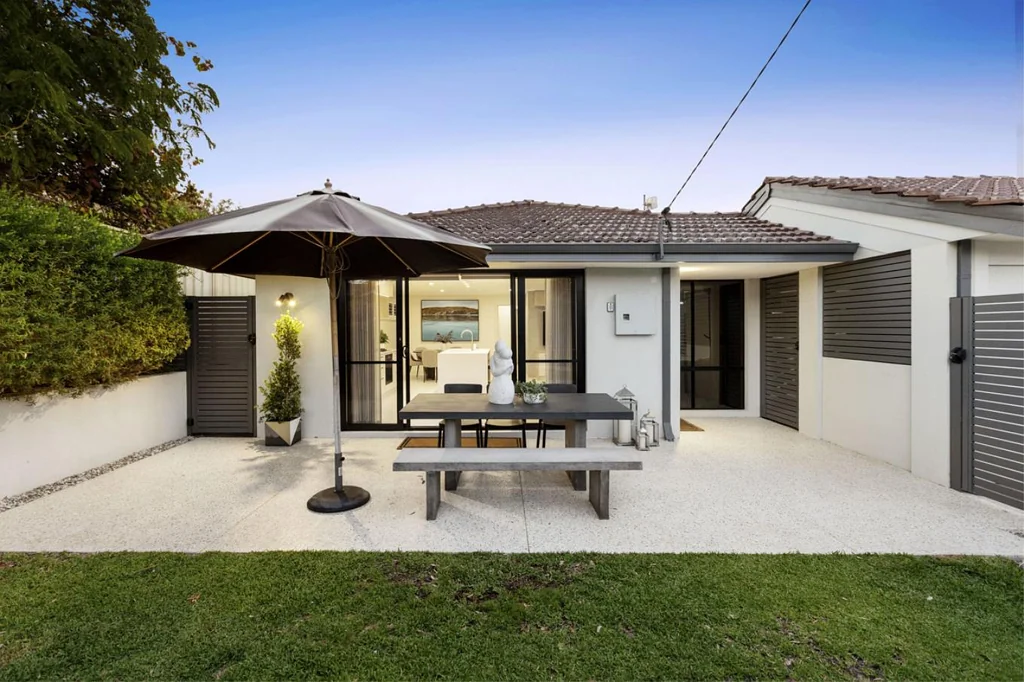Scarborough 3कमरा STUNNING SINGLE LEVEL SANCTUARY NEAR THE COAST
