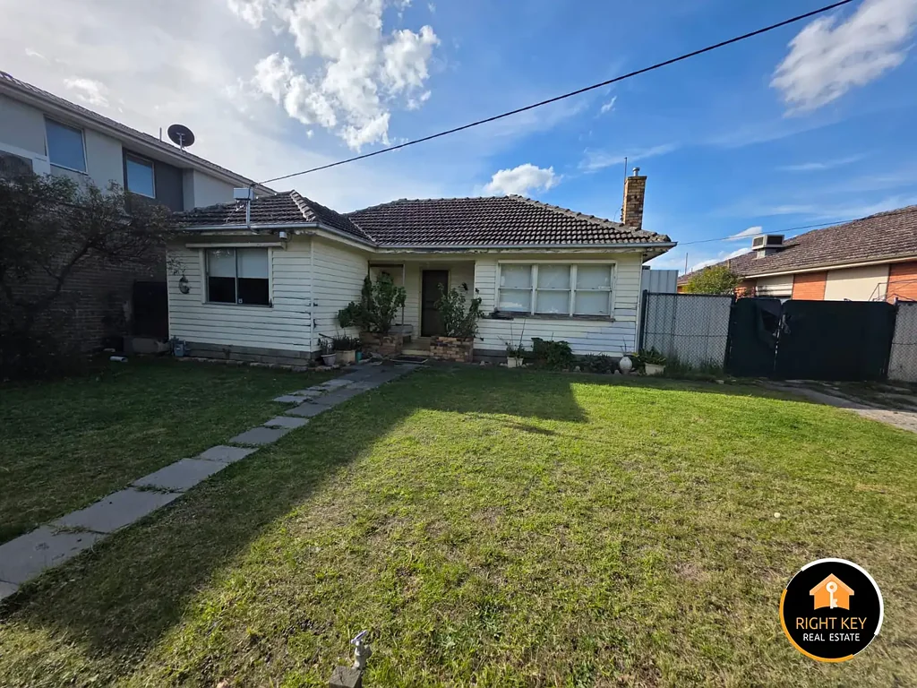 Where Convenience Meets Comfort - House for Lease