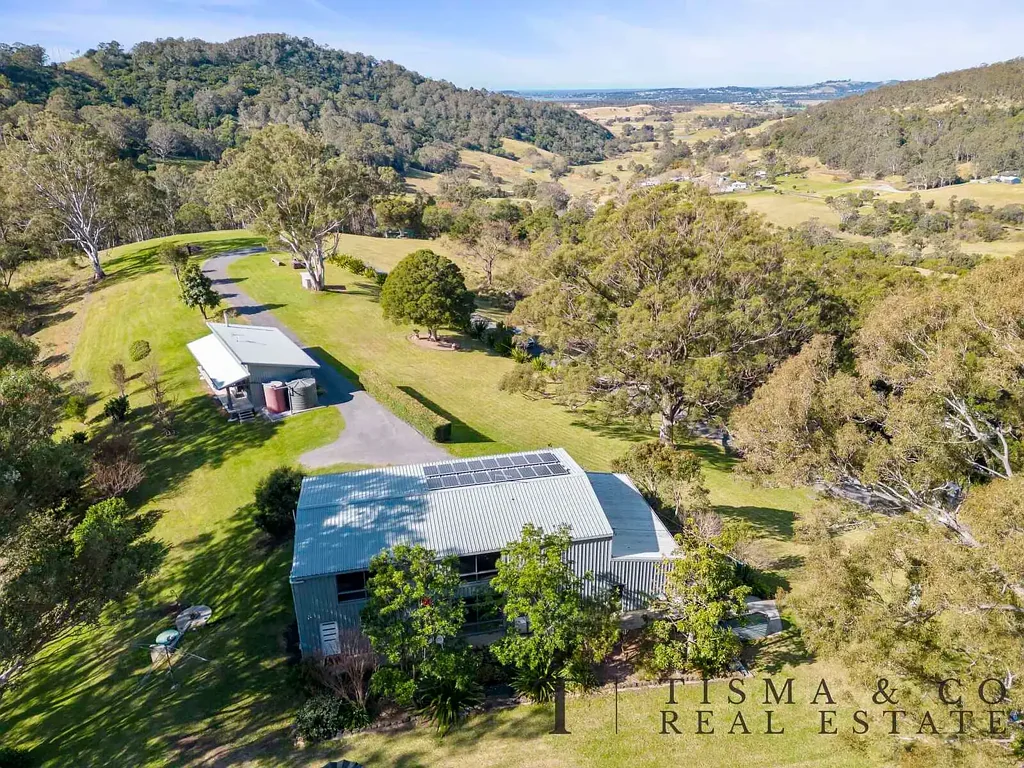 Marshall Mount 8房  Expansive 112-Acre Acreage Estate