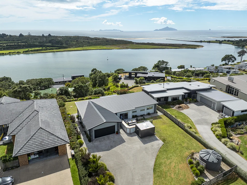 Waipu 3房  Sunrises, Sunsets and Spectacular Coastal Vistas