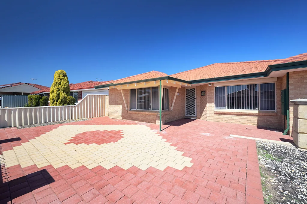 10 Ormiston Gardens, Clarkson, WA 6030