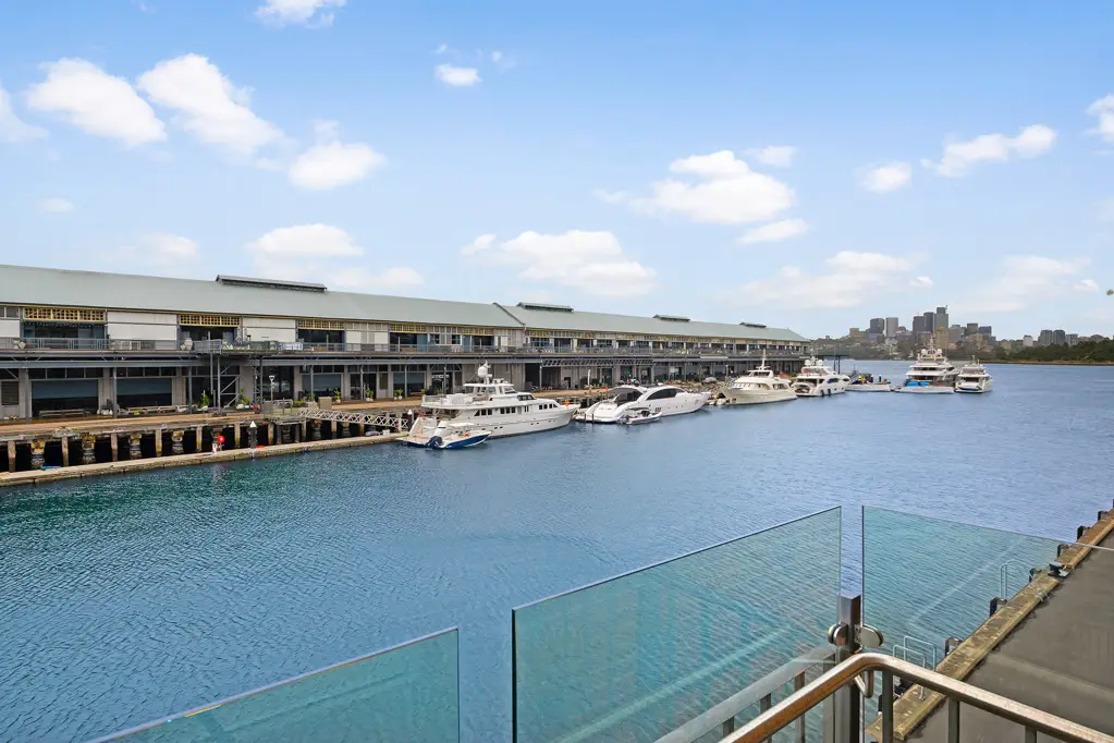 Pyrmont Revere in absolute waterfront luxury