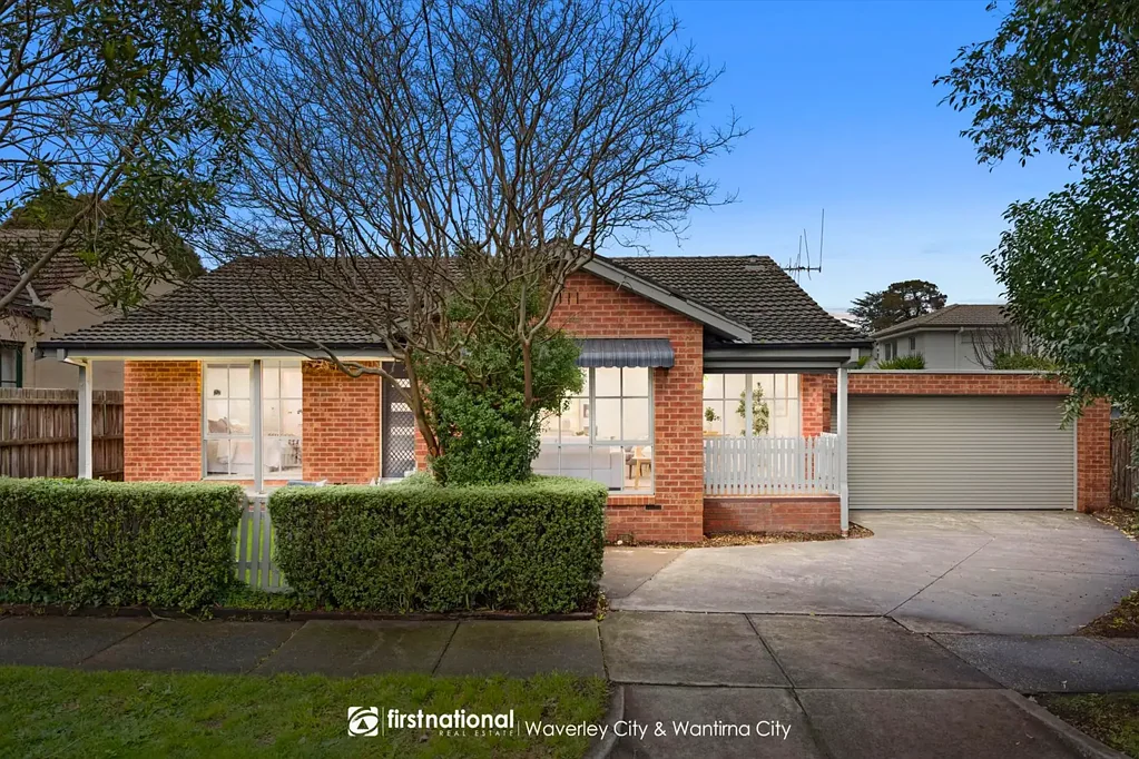 Nunawading 3બેડરૂમ The Ultimate Single-Level Downsizer or First Home Haven
