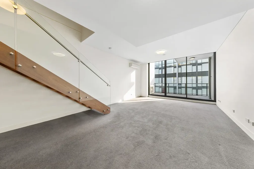 SPLIT LEVEL TWO BEDROOM APARTMENT
