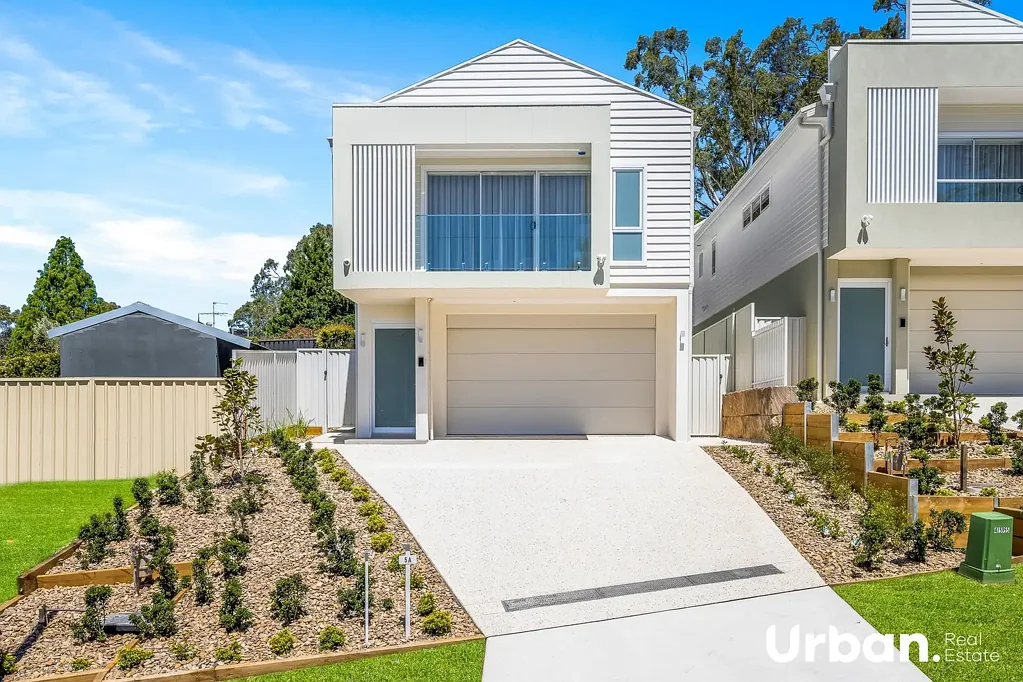 Tahmoor 5कमरा Custom House & Granny Flat | Rental Income $4720 per month (current market rent)