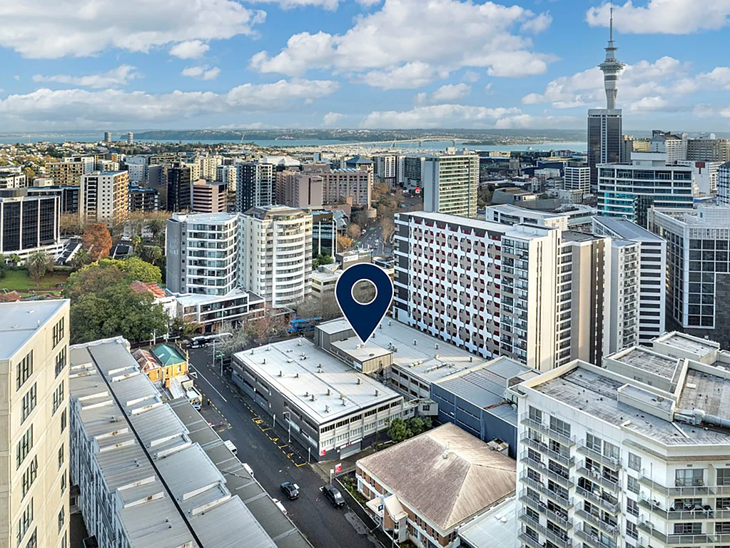 Auckland Central Major landholding of 4,234sqm on Queen Street