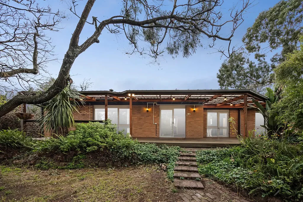 25 Debra Street, Rowville, VIC 3178