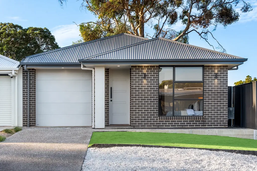 15A Flavian Crescent, Morphett Vale, SA 5162