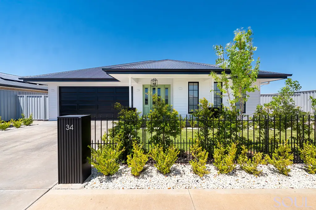 34 Piper Circuit, Griffith, NSW 2680
