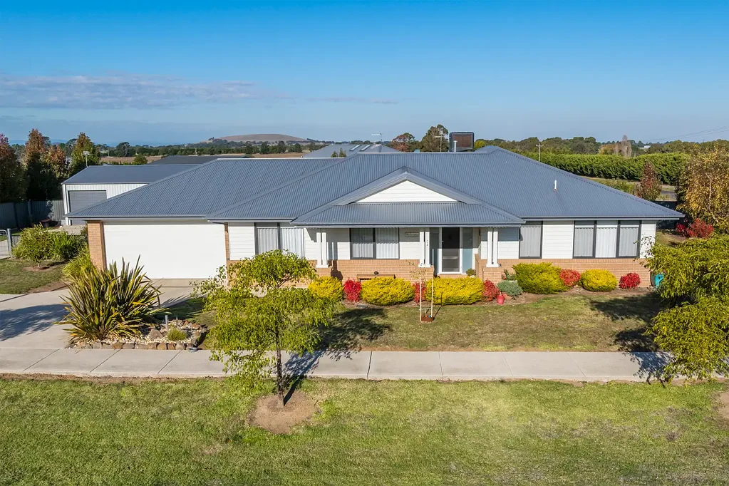 118 Knox Road, Romsey, VIC 3434