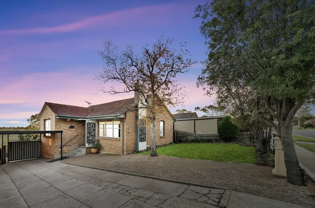 103 Sunset Bvd, Jacana, VIC 3047