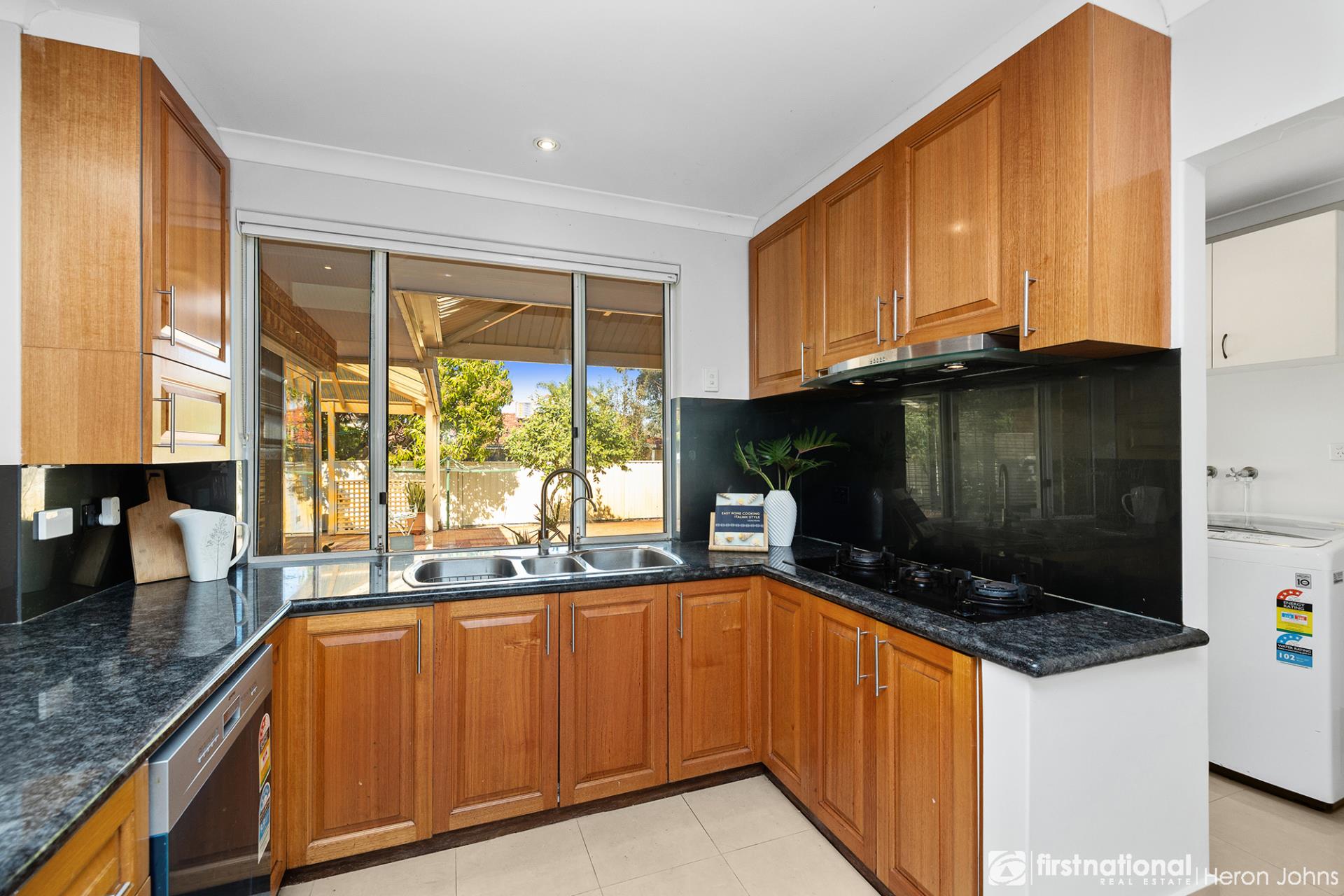 21 MCCULLOCK RISE, BULL CREEK WA 6149, 0部屋, 0バスルーム, House