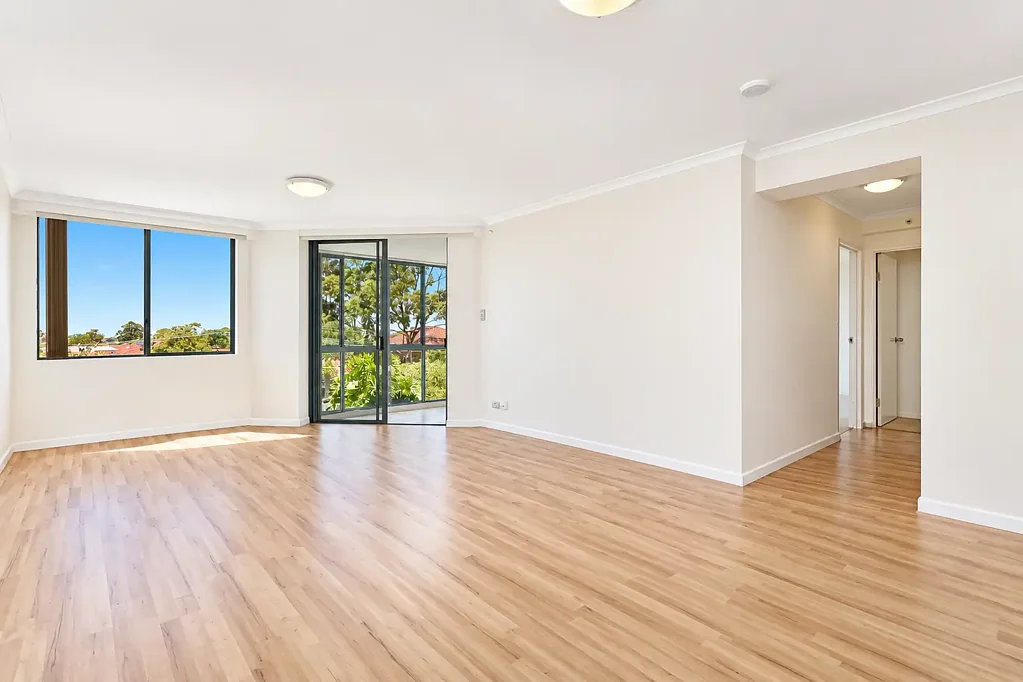 Effortless Urban Living: A Seamless Blend of Comfort and Convenience
